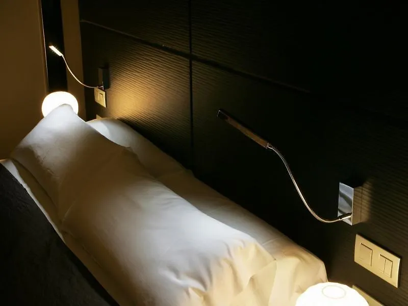 Balmes Residence Barcelona 0*,